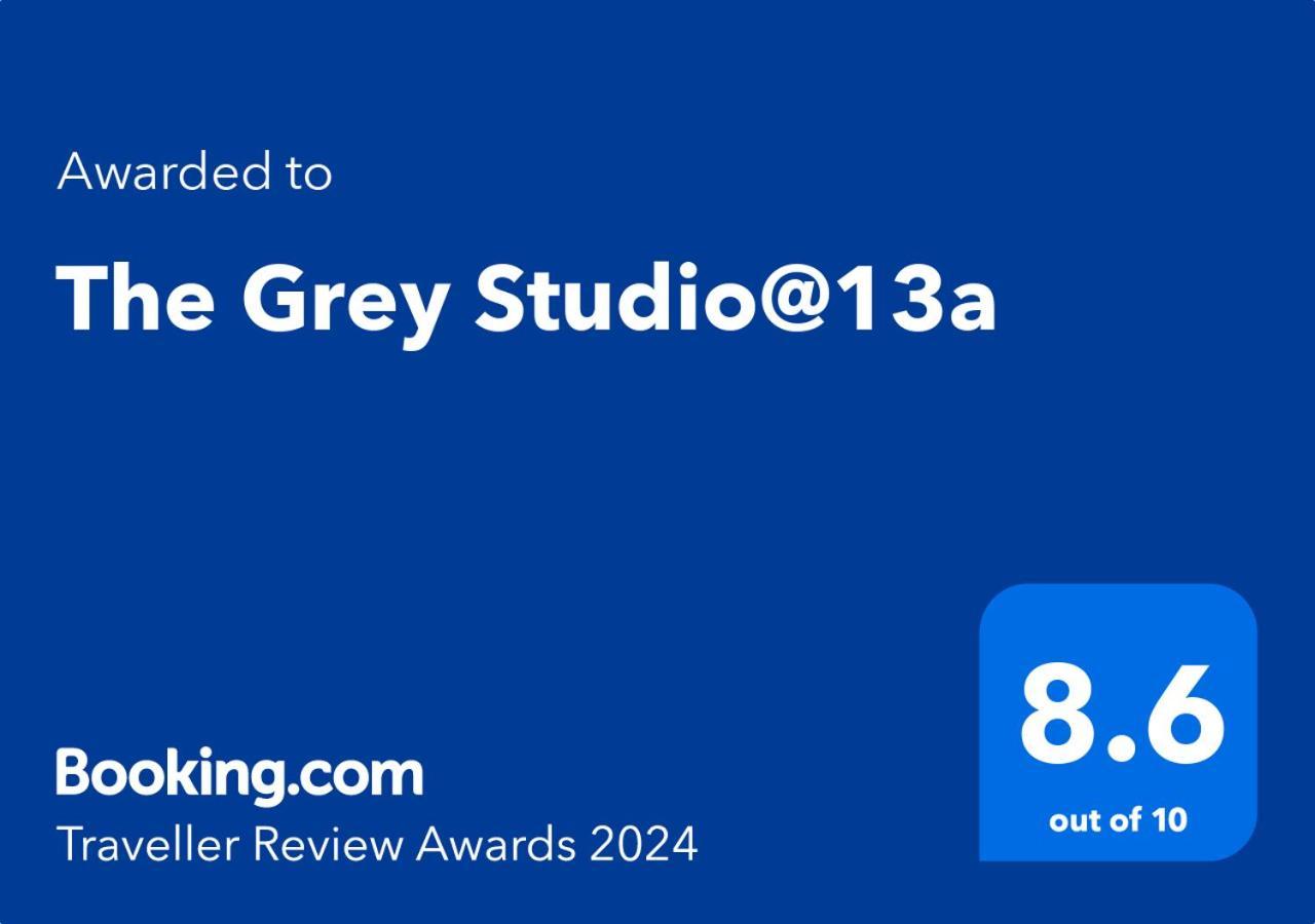 The Grey Studio@13A Carterton Eksteriør billede